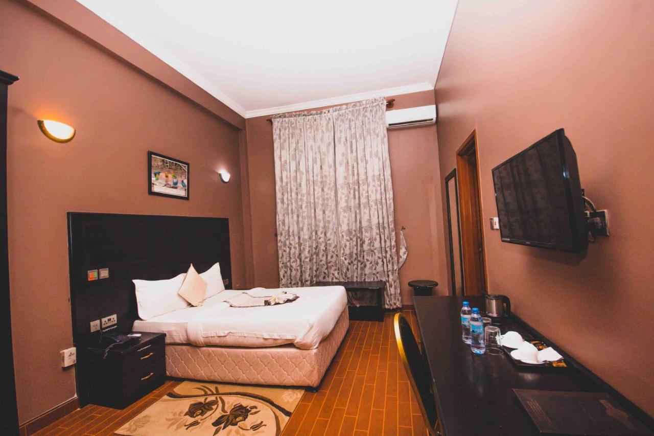 Panone Hotels - King'Ori Kilimanjaro Airport モシ エクステリア 写真