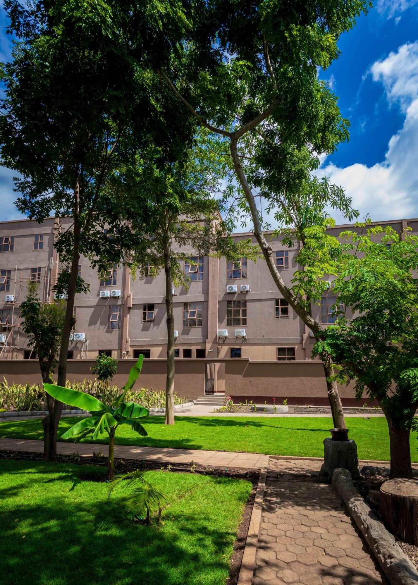 Panone Hotels - King'Ori Kilimanjaro Airport モシ エクステリア 写真
